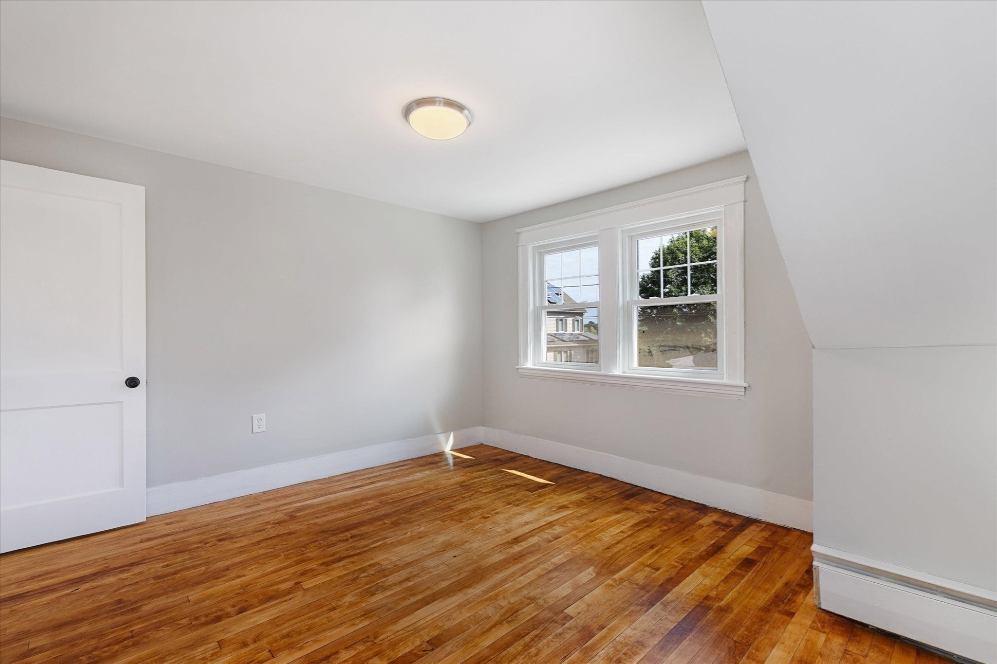 308 Bridle Path Property Photo 27