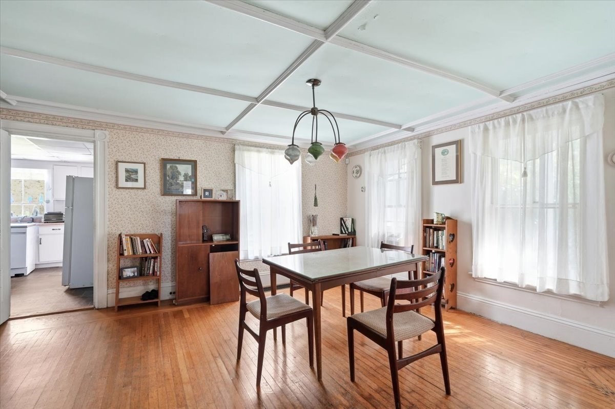 45 Summer Street Property Photo 6