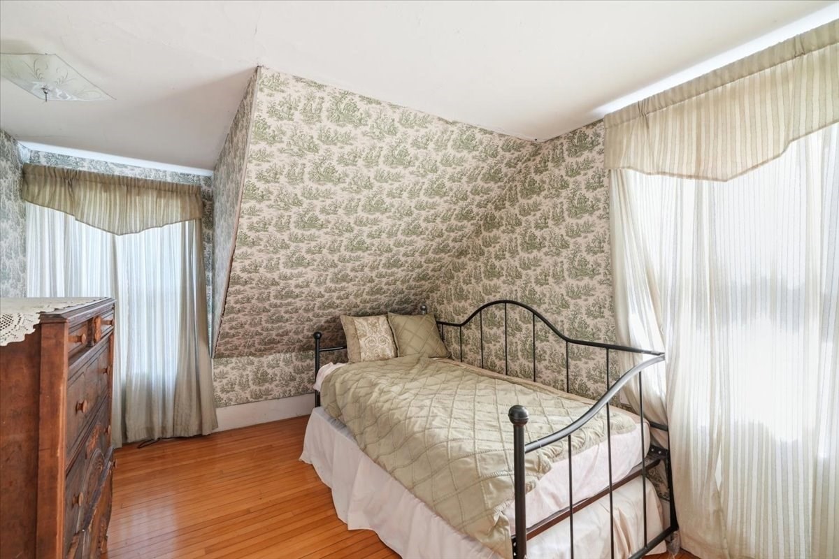 45 Summer Street Property Photo 11