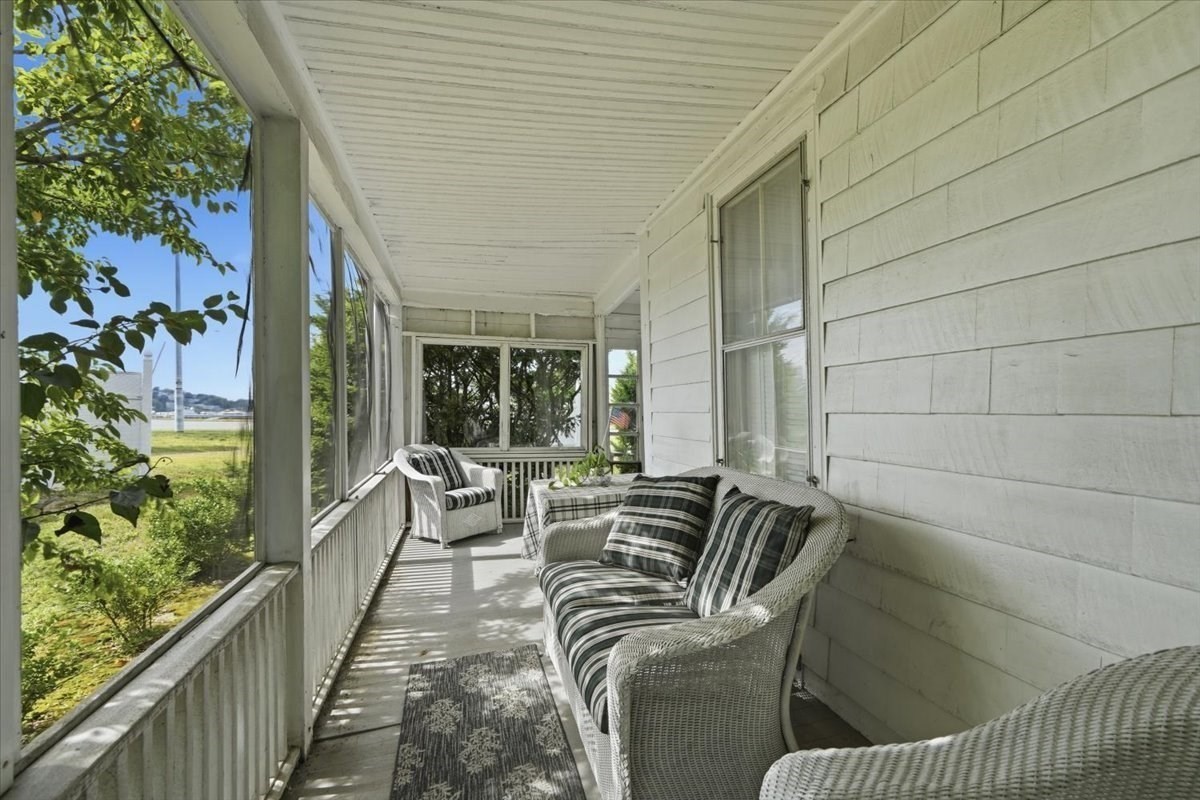 45 Summer Street Property Photo 13