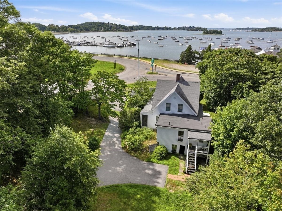 45 Summer Street Property Photo 14