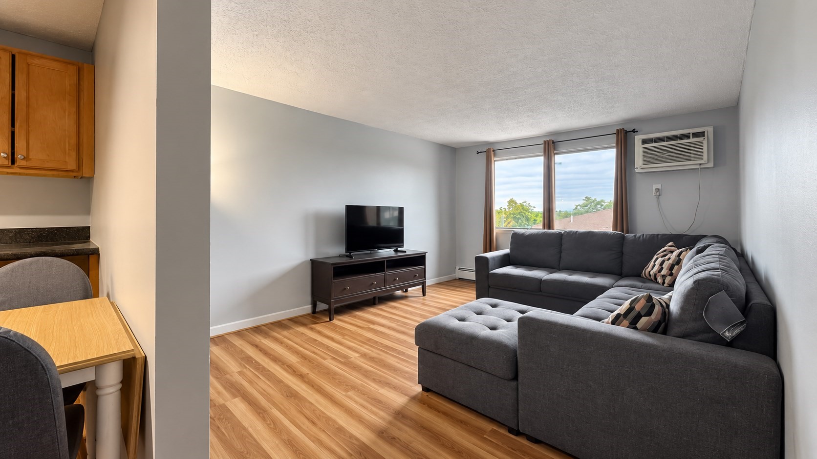 545 Calef Rd # 23 Property Photo 11