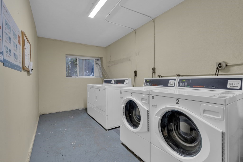 10 Scottfield Rd # 2 Property Photo 10