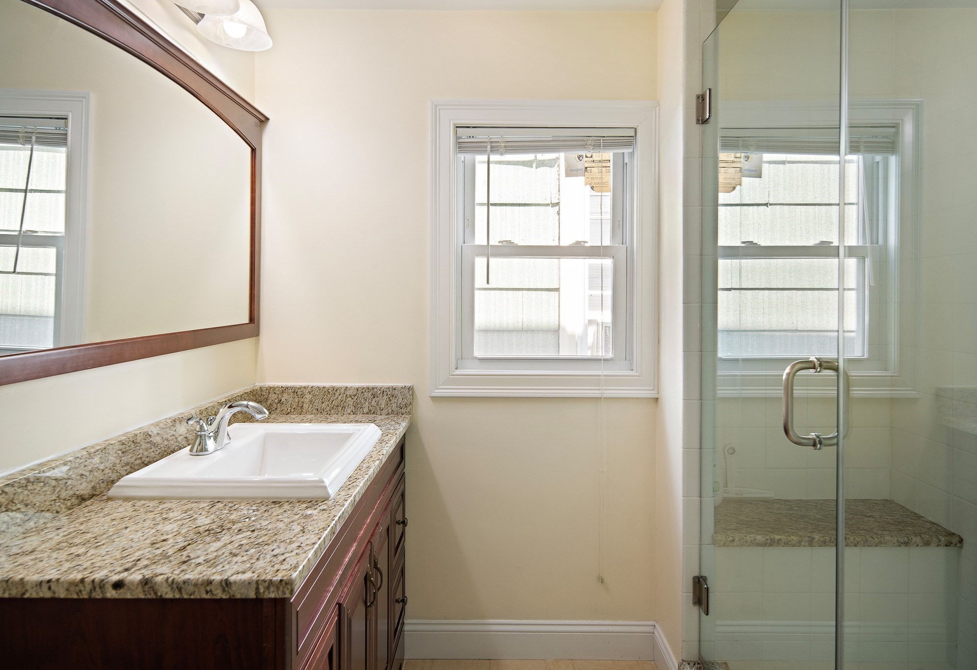 257 E St # 2 Property Photo 16