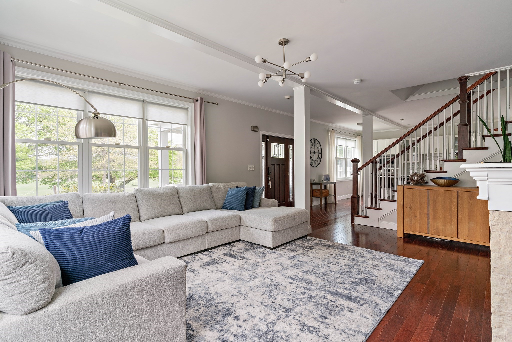 465 Washington Street Property Photo 2