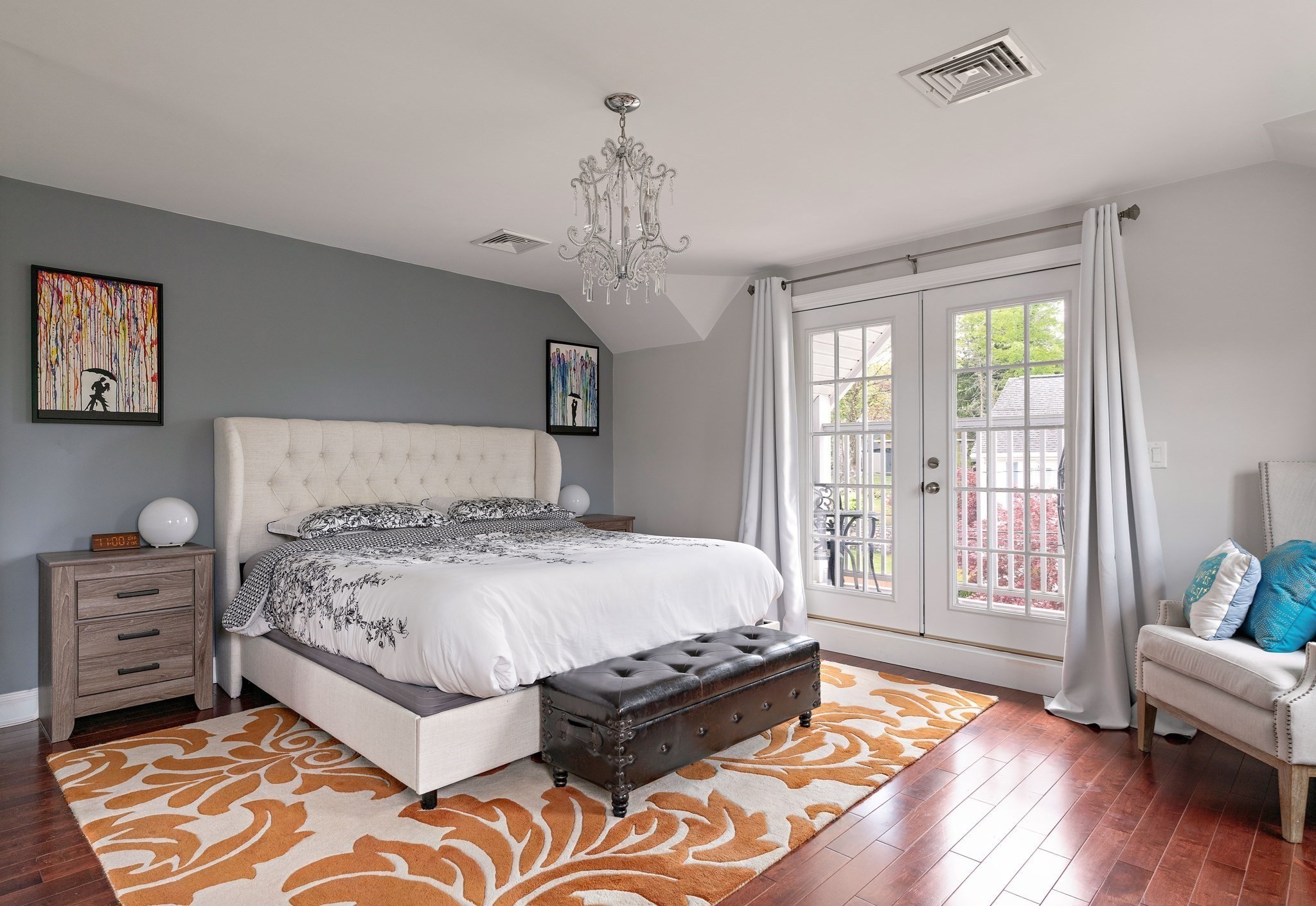 465 Washington Street Property Photo 12