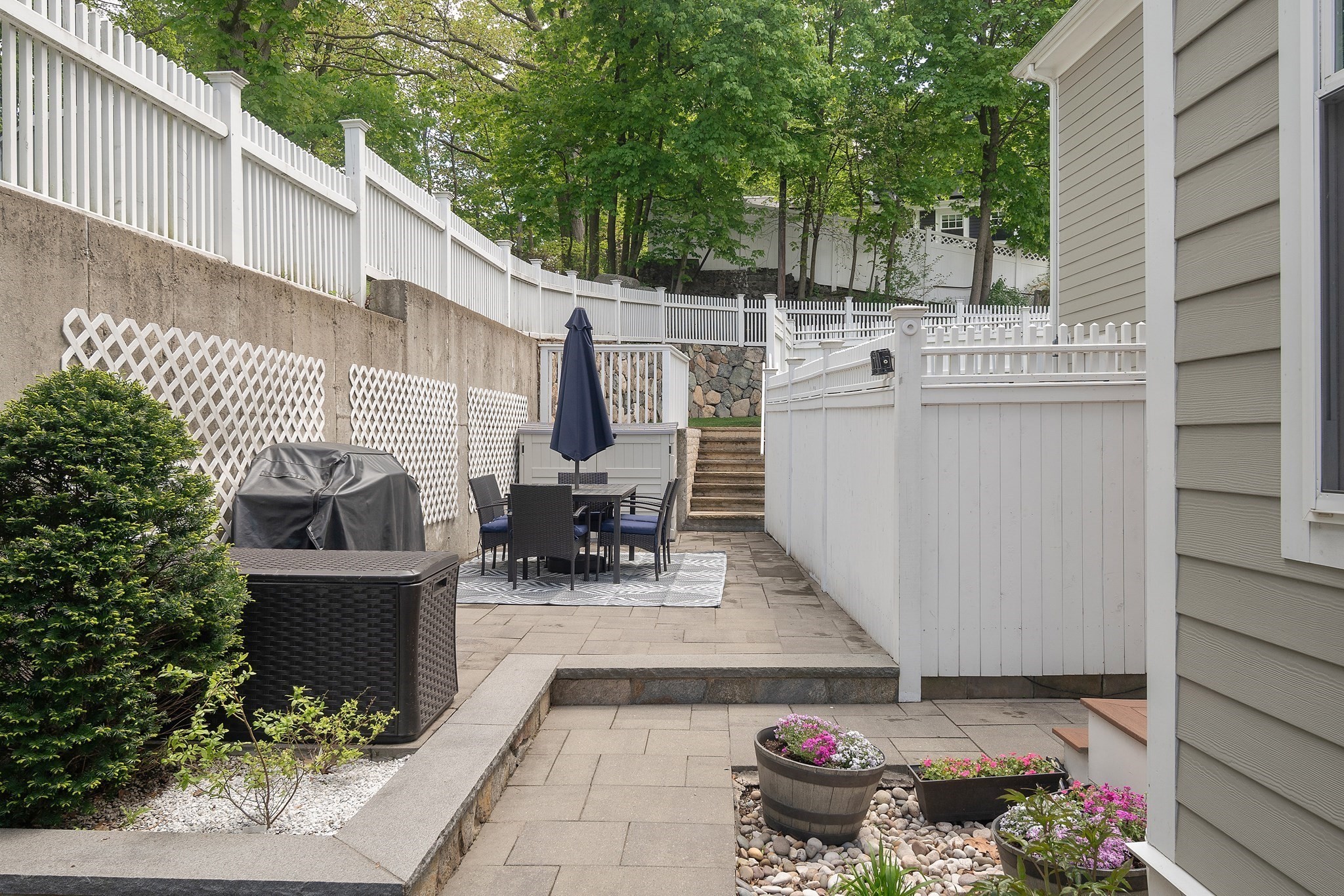 465 Washington Street Property Photo 26