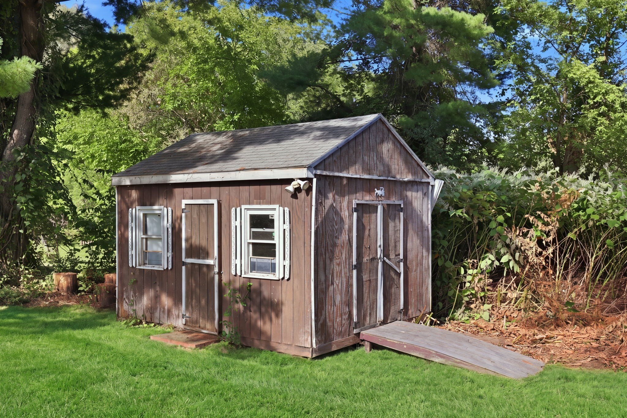 243 Shady Brook Ln Property Photo 10