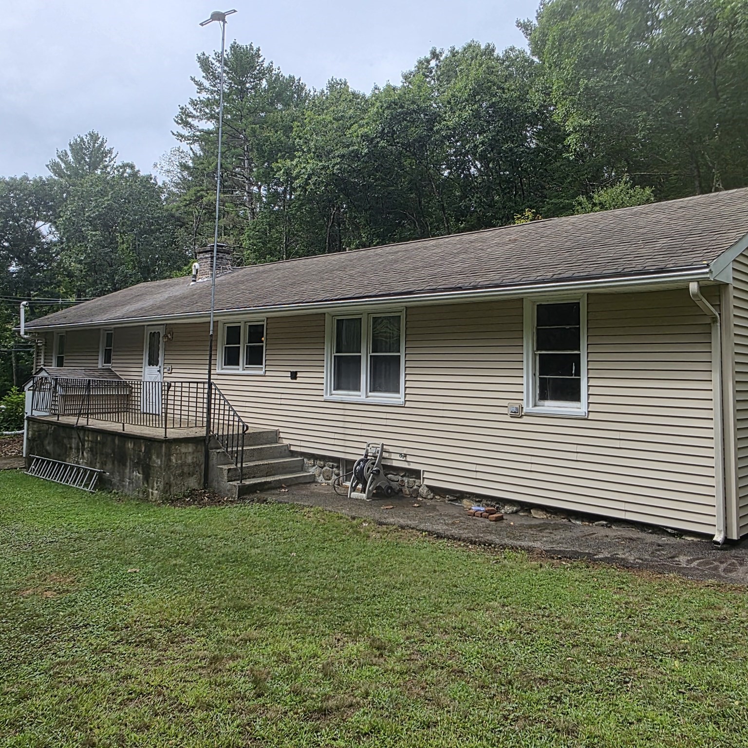 9 Richardson Corner Road Property Photo 5