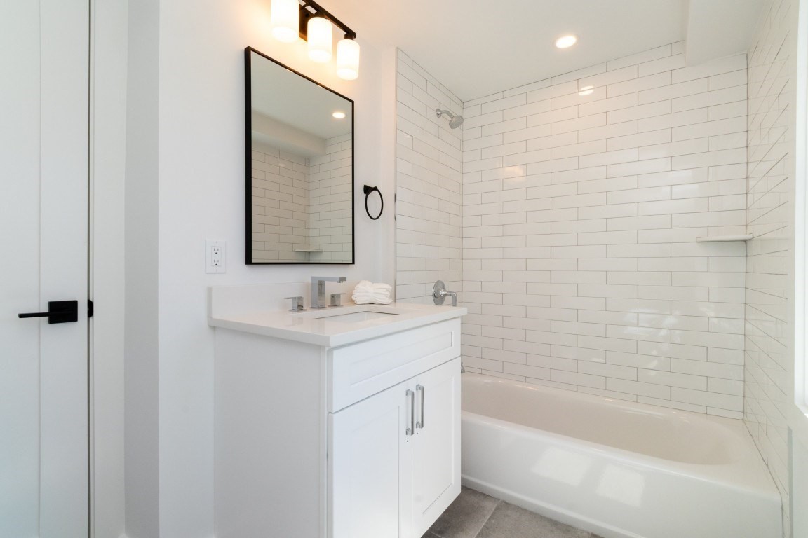 30 Columbus Ave # 4 Property Photo 26