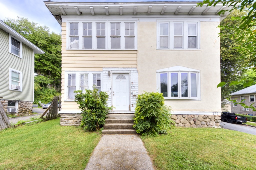 279 Hamilton St Property Photo 1