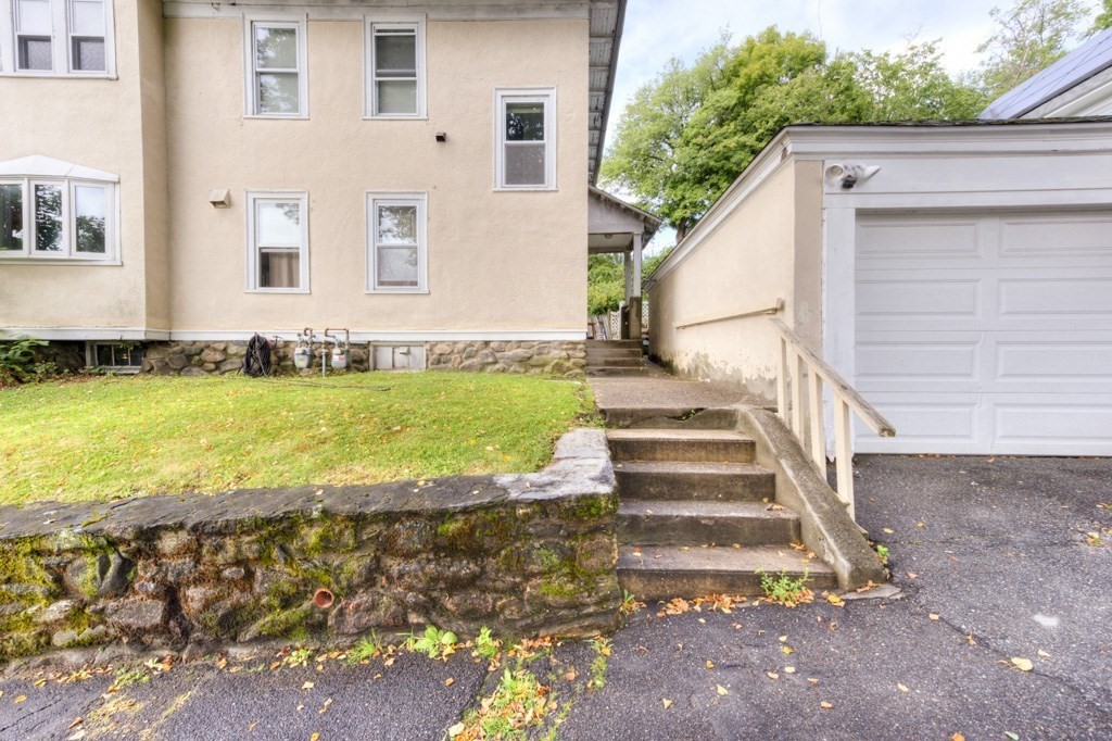 279 Hamilton St Property Photo 38
