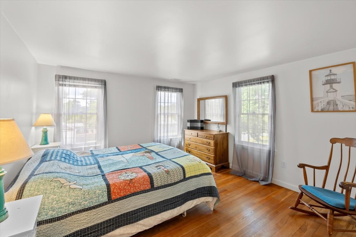 32 Niagara Lane Property Photo 10