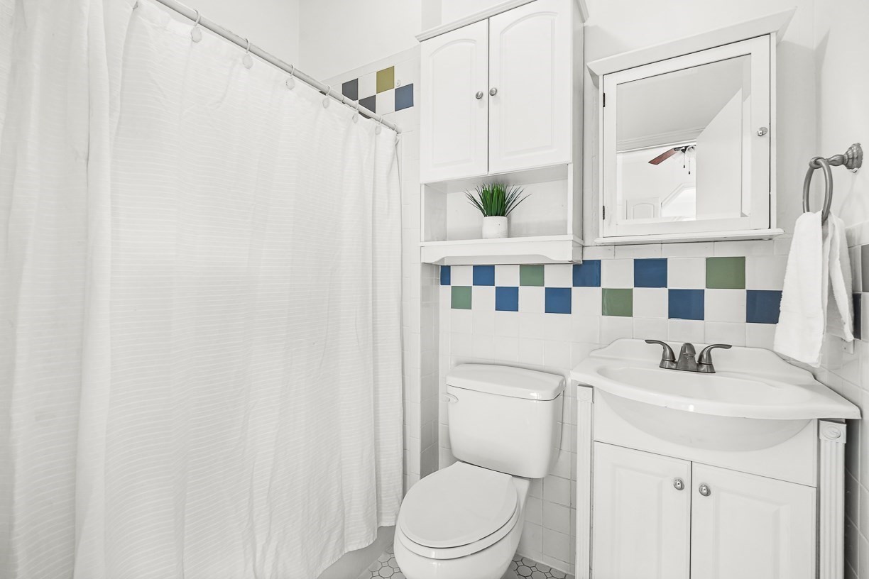 14 W Water St # 1 Property Photo 15