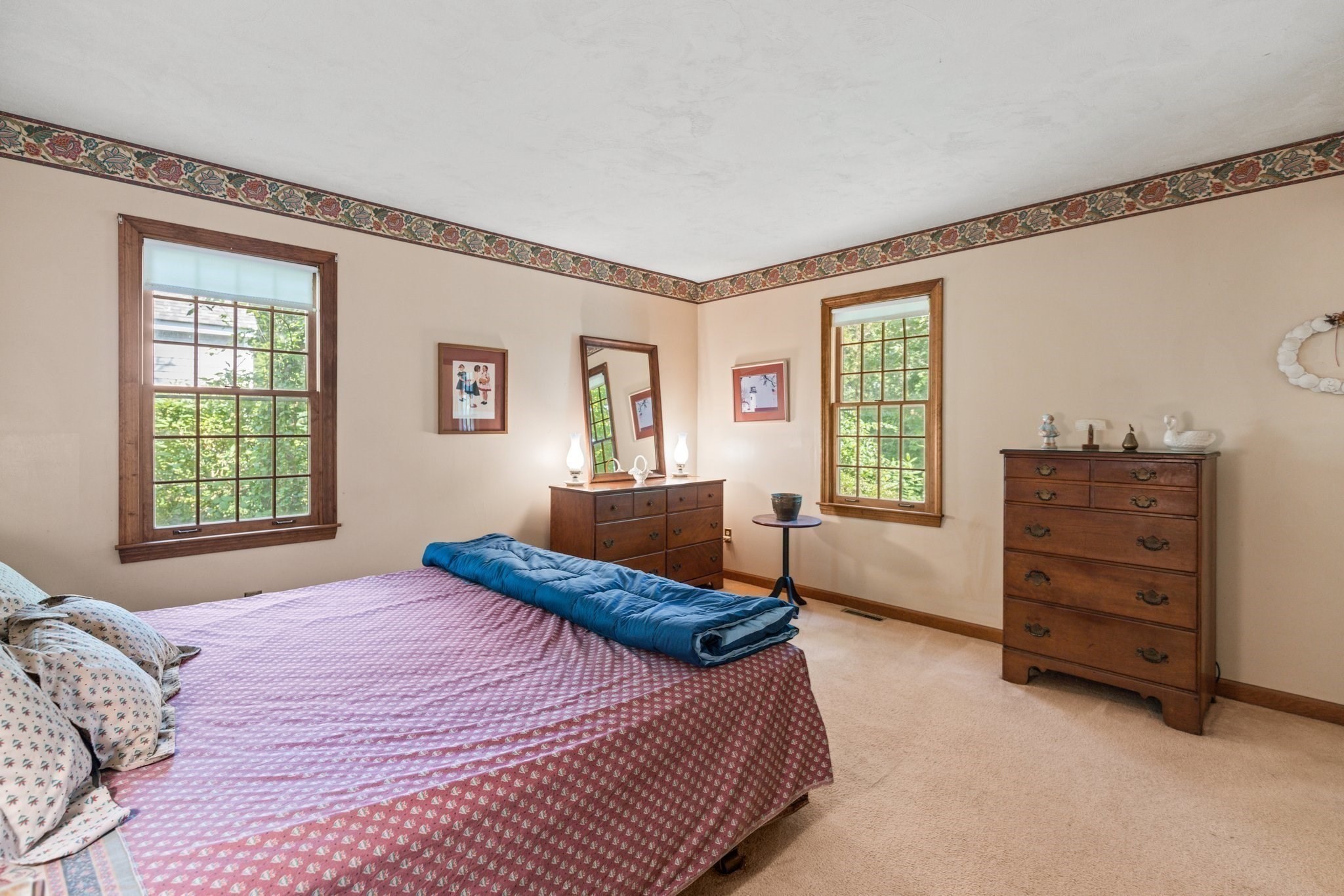 33 Ellis Cir Property Photo 15