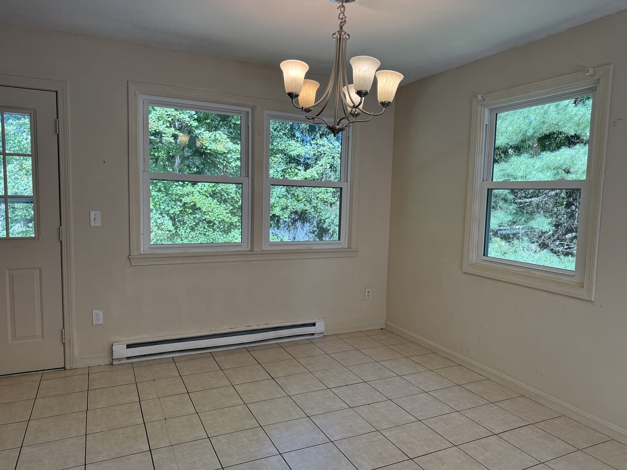5 Edge Hill Rd Property Photo 5