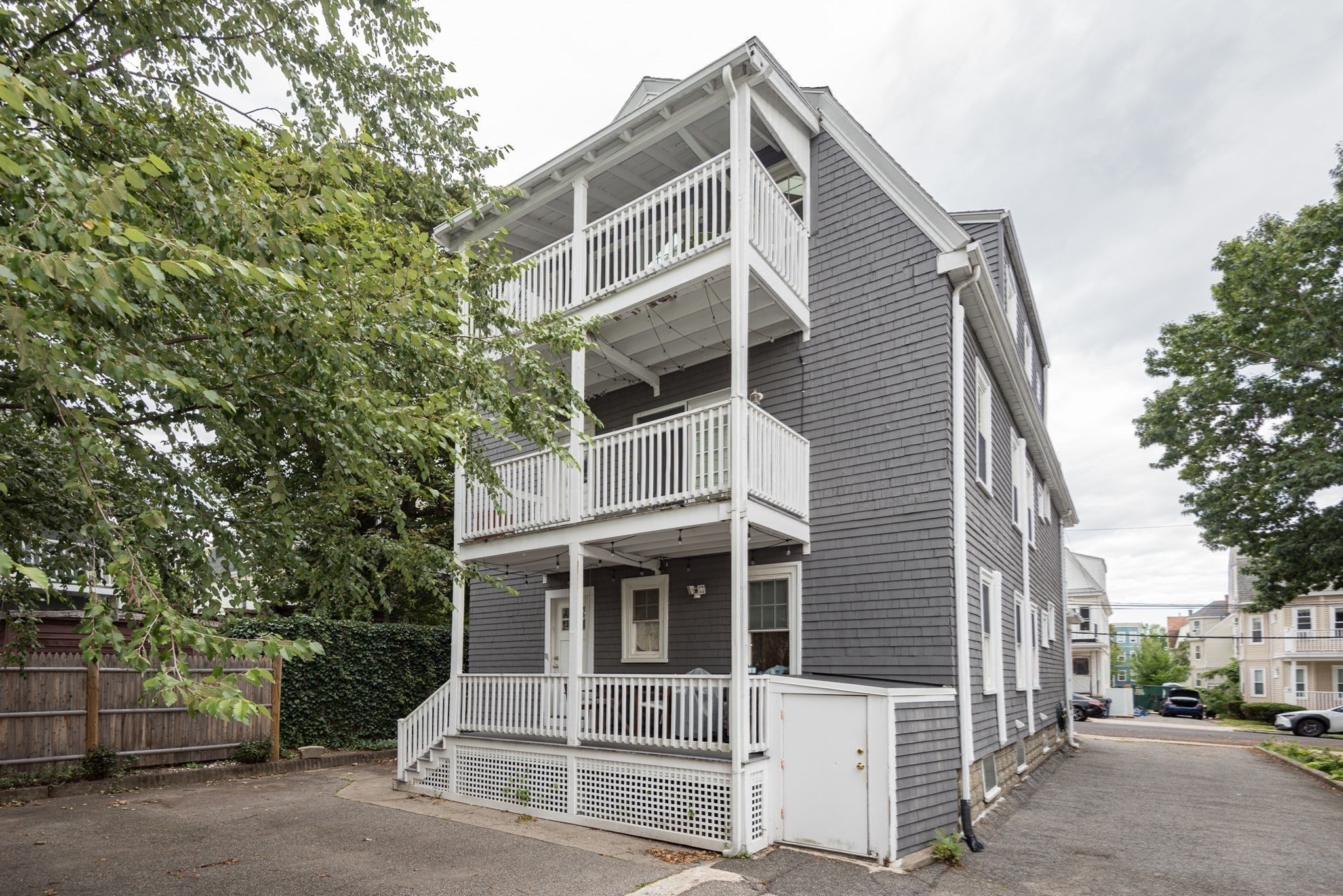11 Varnum St # 3 Property Photo 34