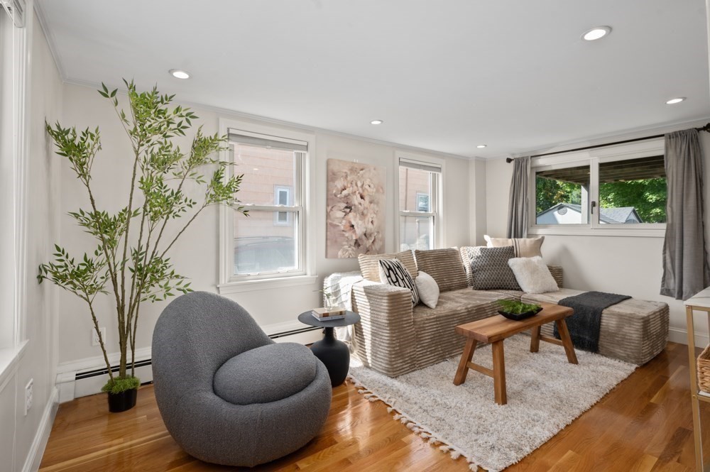 60 Court St. Property Photo 6