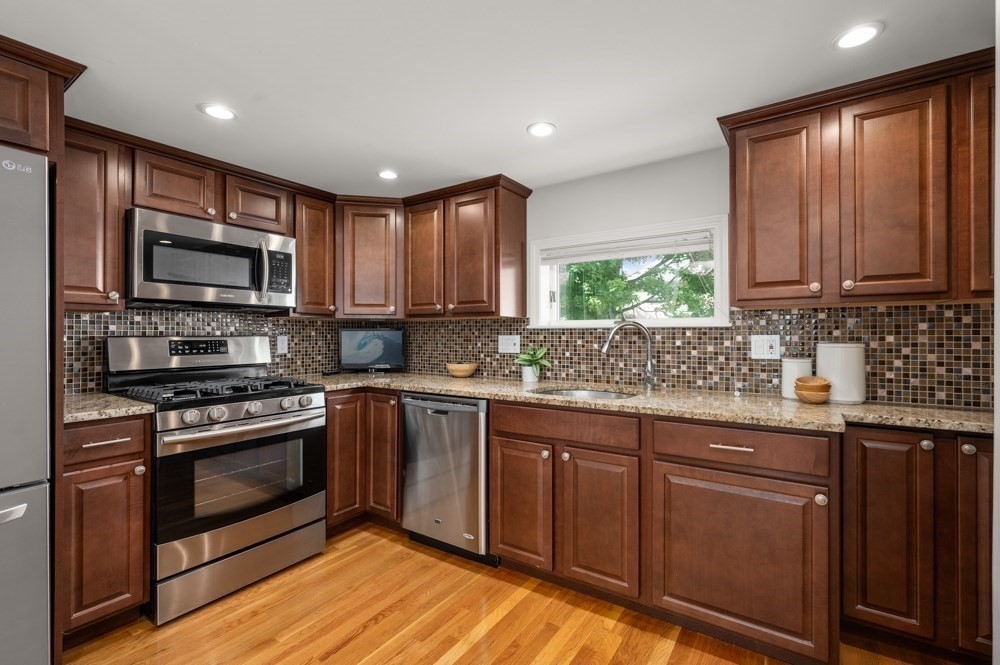 60 Court St. Property Photo 9