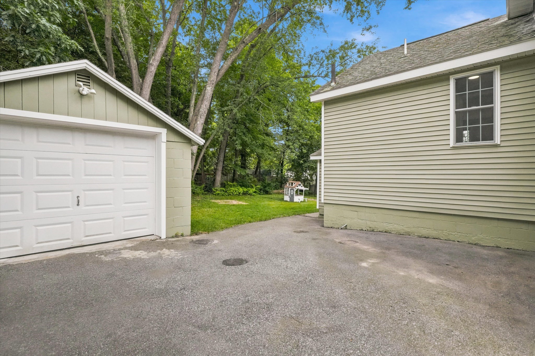 45 Brookline Ave Property Photo 26