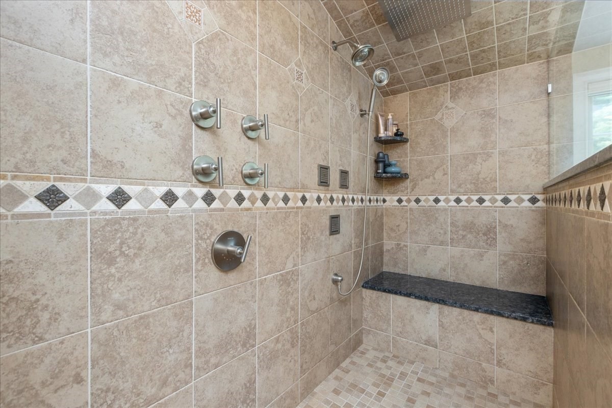 4 Darrens Way Property Photo 33