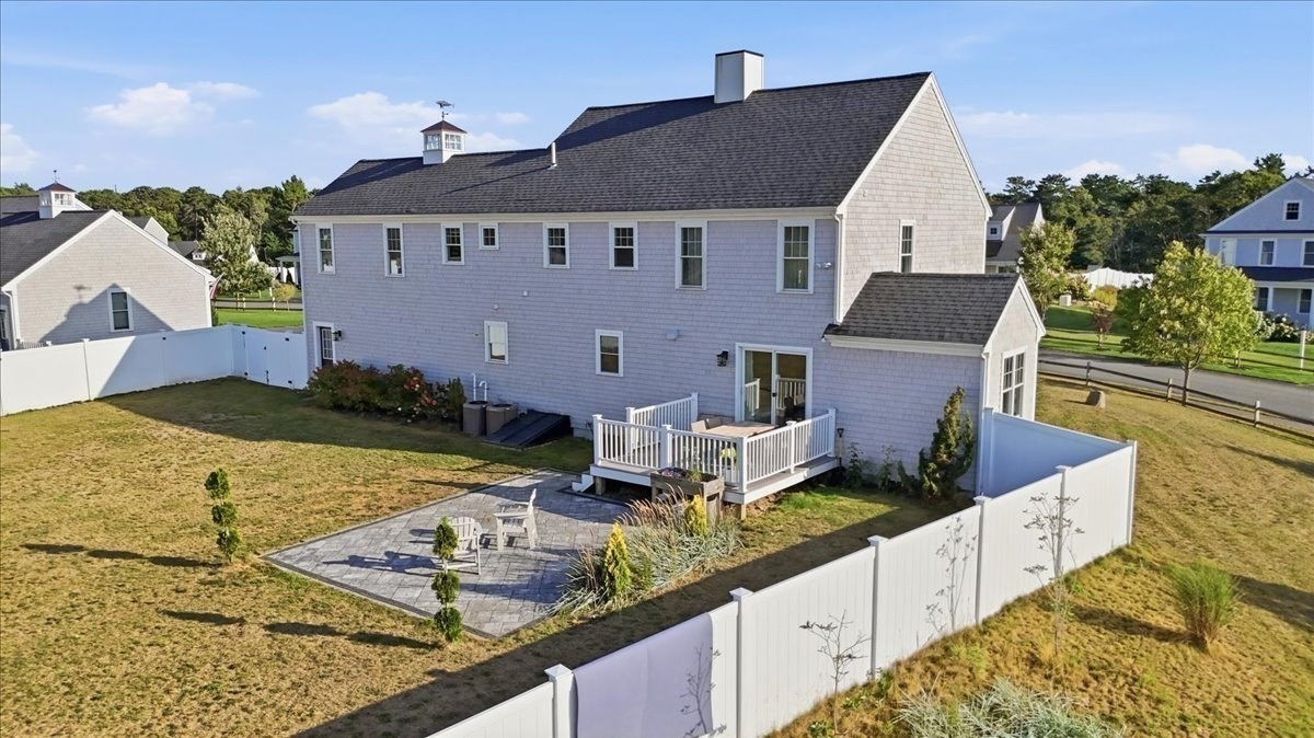 6 Karas Way Property Photo 4