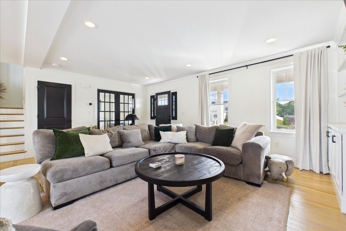 6 Karas Way Property Photo 7