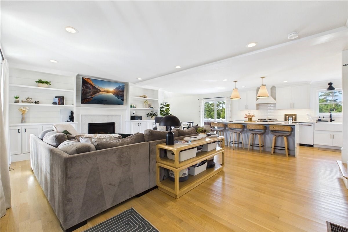 6 Karas Way Property Photo 8