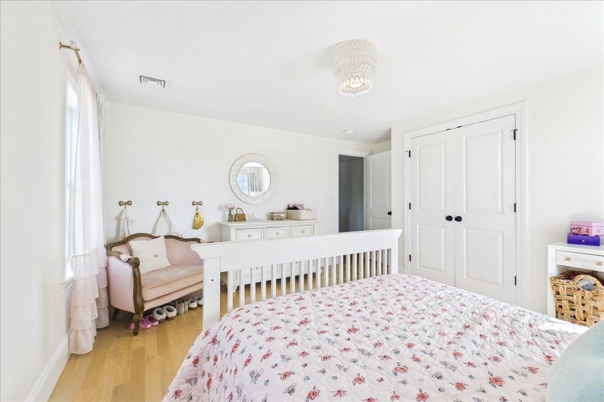 6 Karas Way Property Photo 28