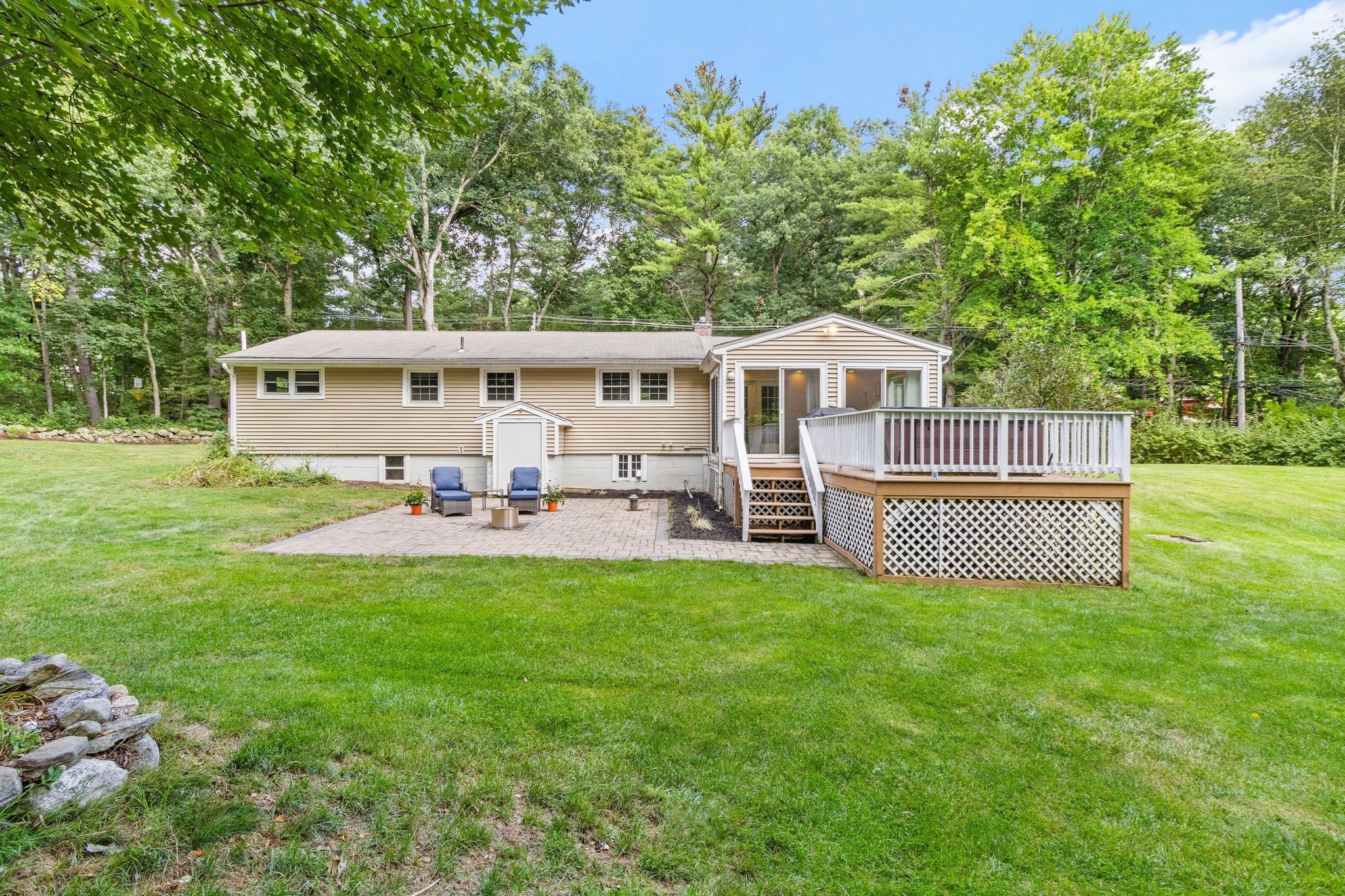 266 Harvard Road Property Photo 3