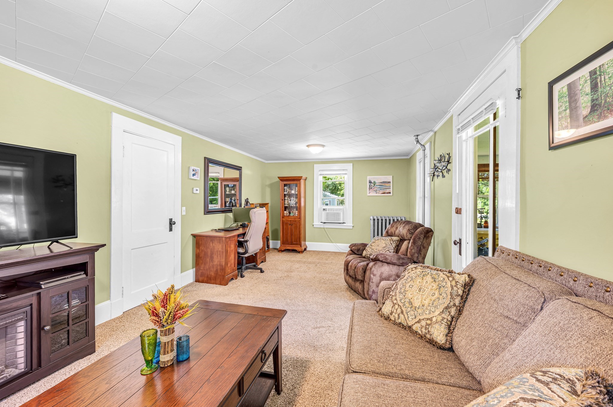 123 Metacomet St Property Photo 14
