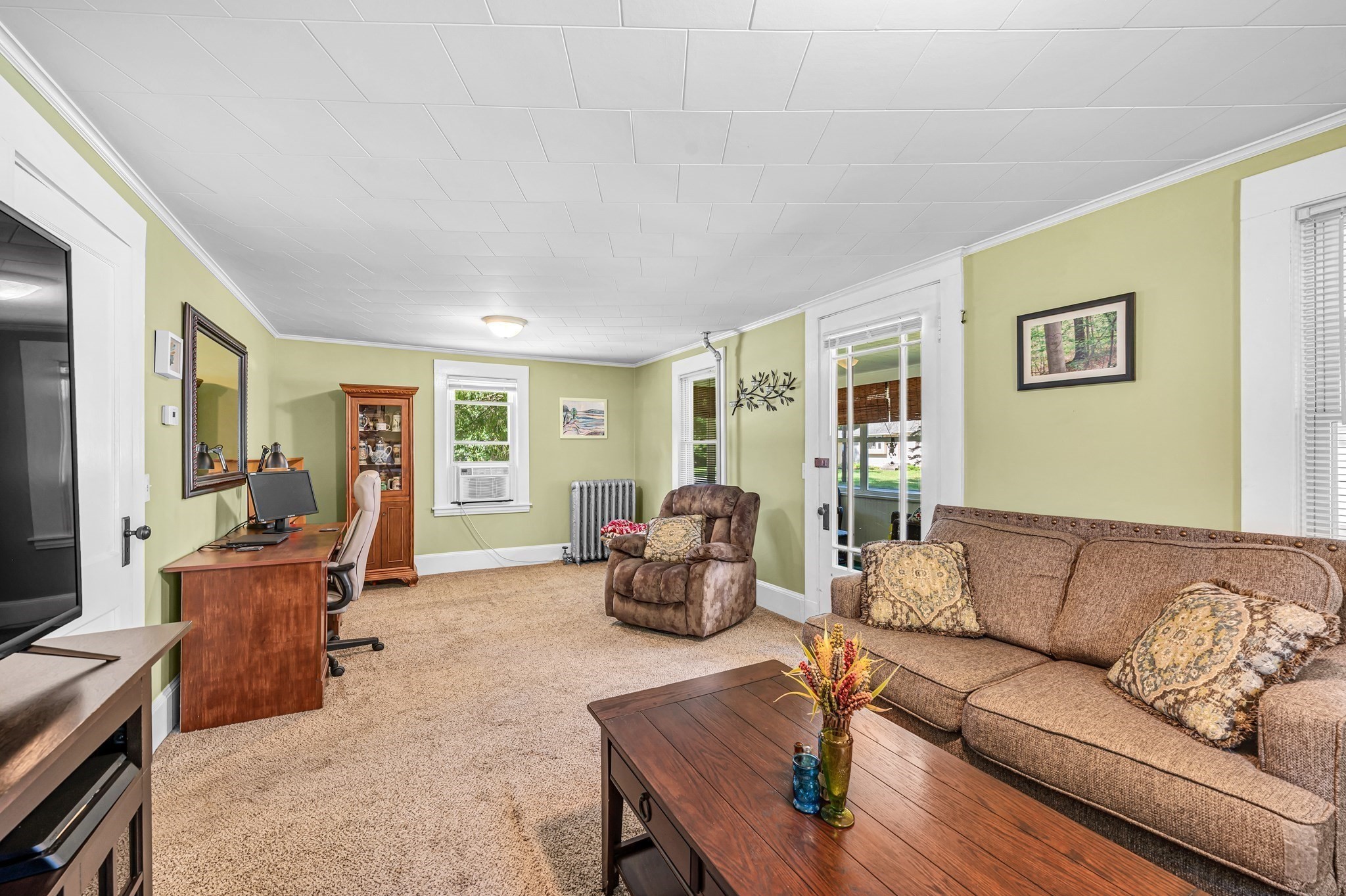 123 Metacomet St Property Photo 15