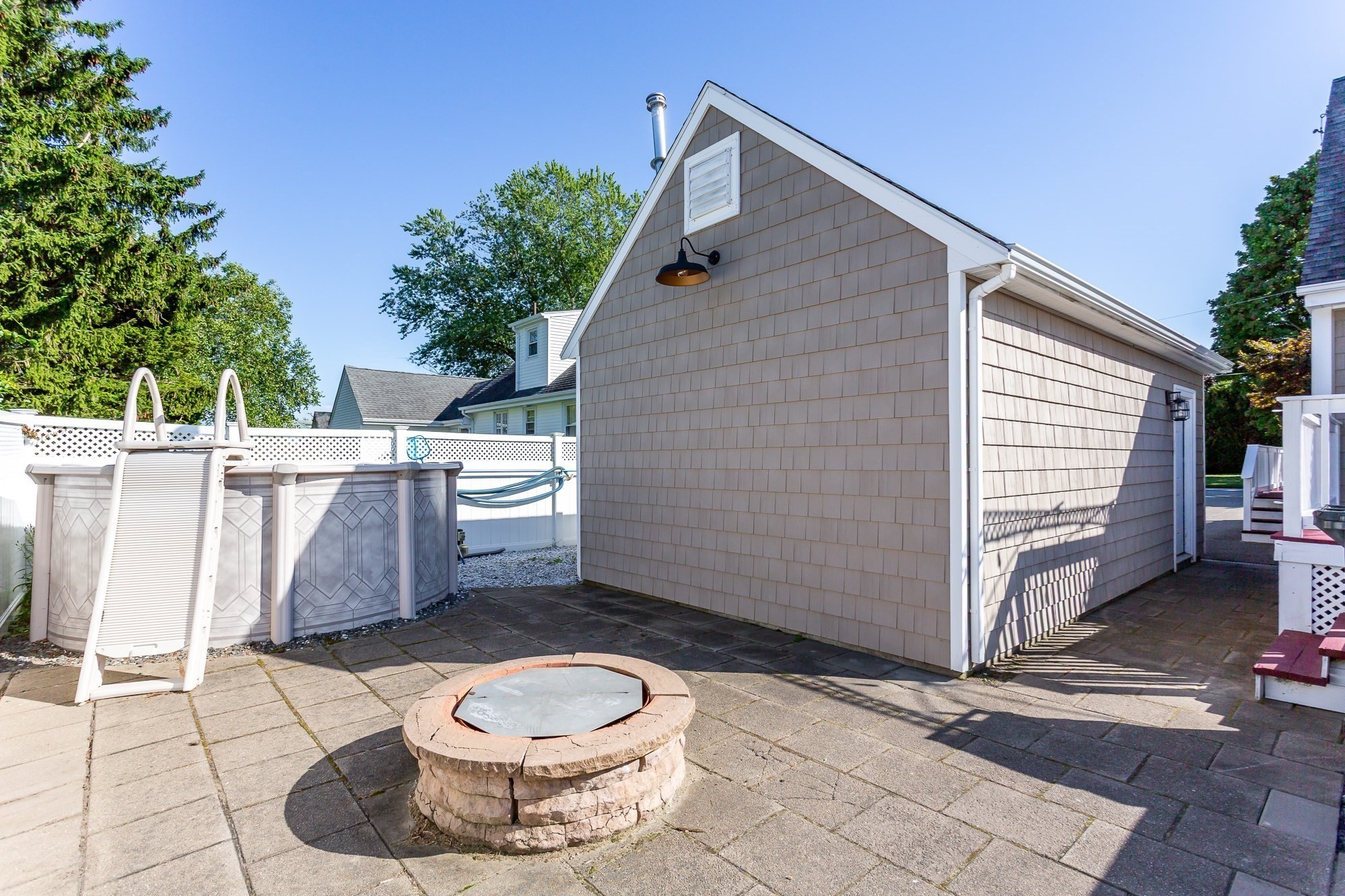 71 Sycamore St Property Photo 30