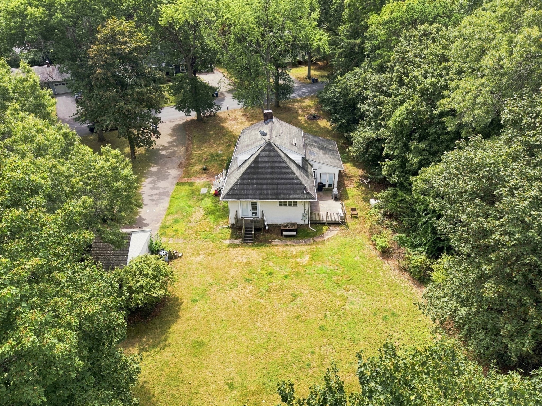 10 Pilgrim Way Property Photo 23