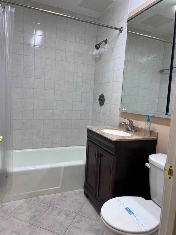 70 Shrewsbury Green # C Property Photo 14