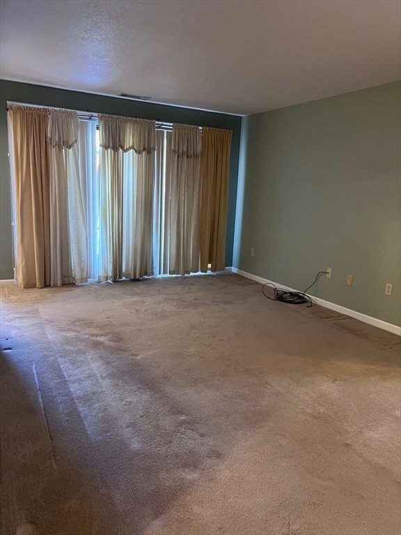 70 Shrewsbury Green # C Property Photo 18