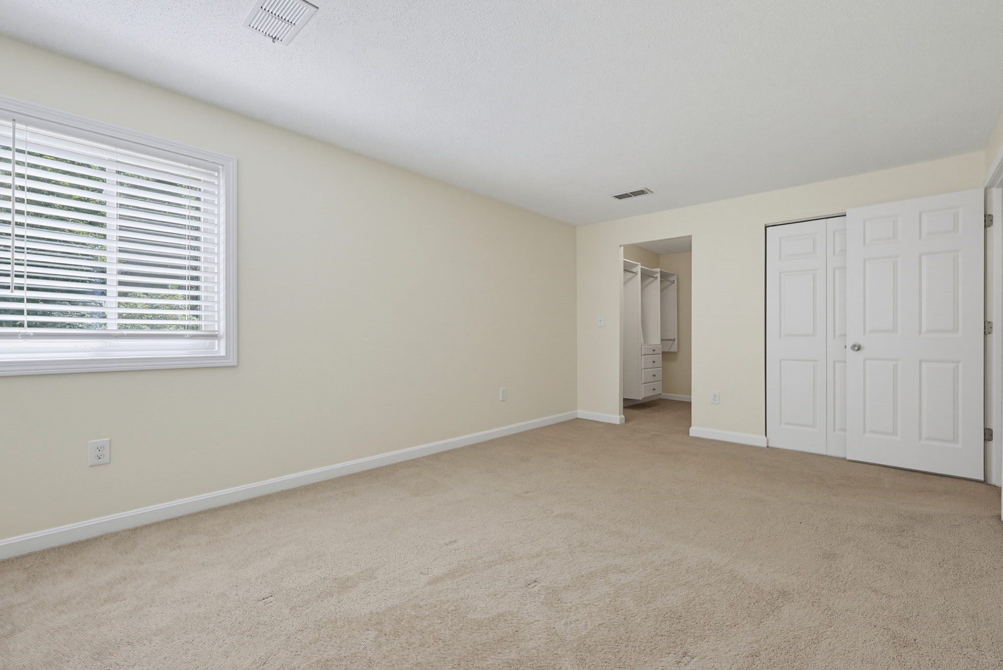 805 Franklin Crossing Road # 5 Property Photo 17