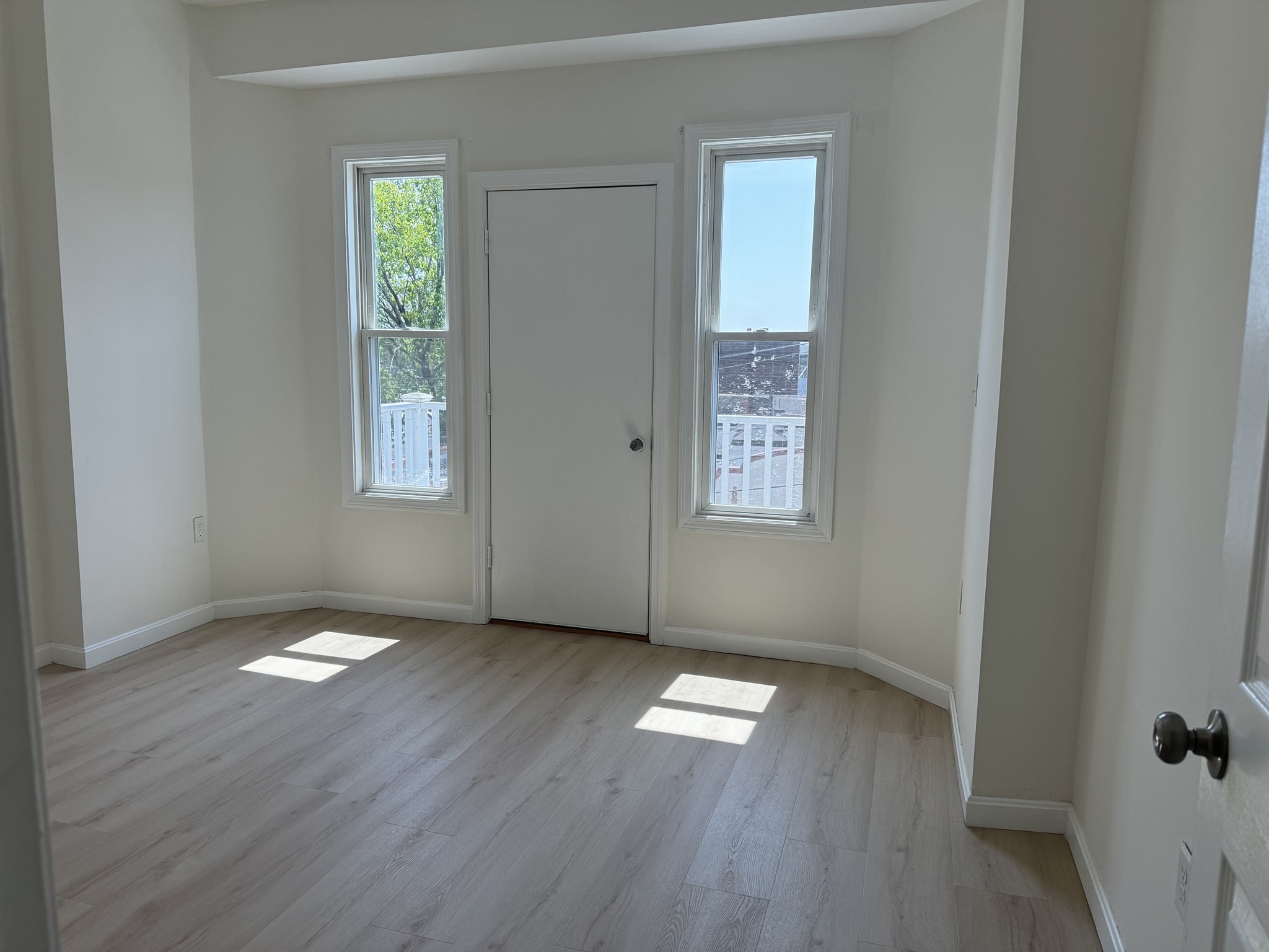 247 Harvard St # 3 Property Photo 1