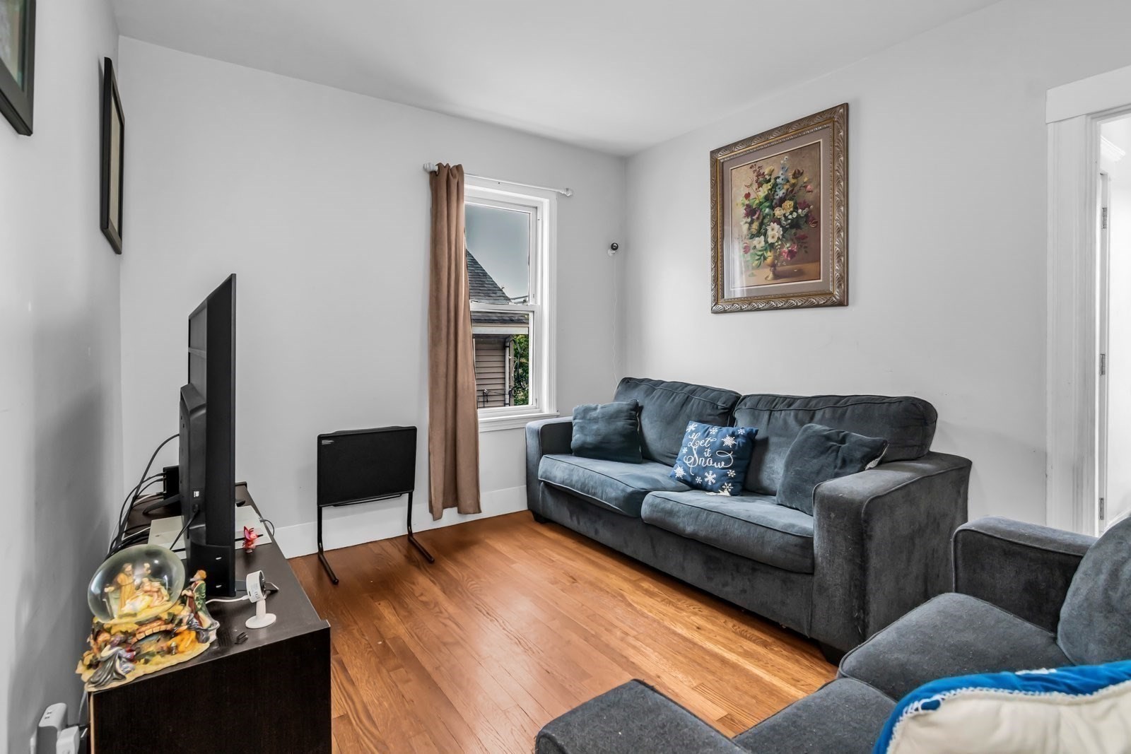 51-53 Rock Valley Avenue # 2 Property Photo 6