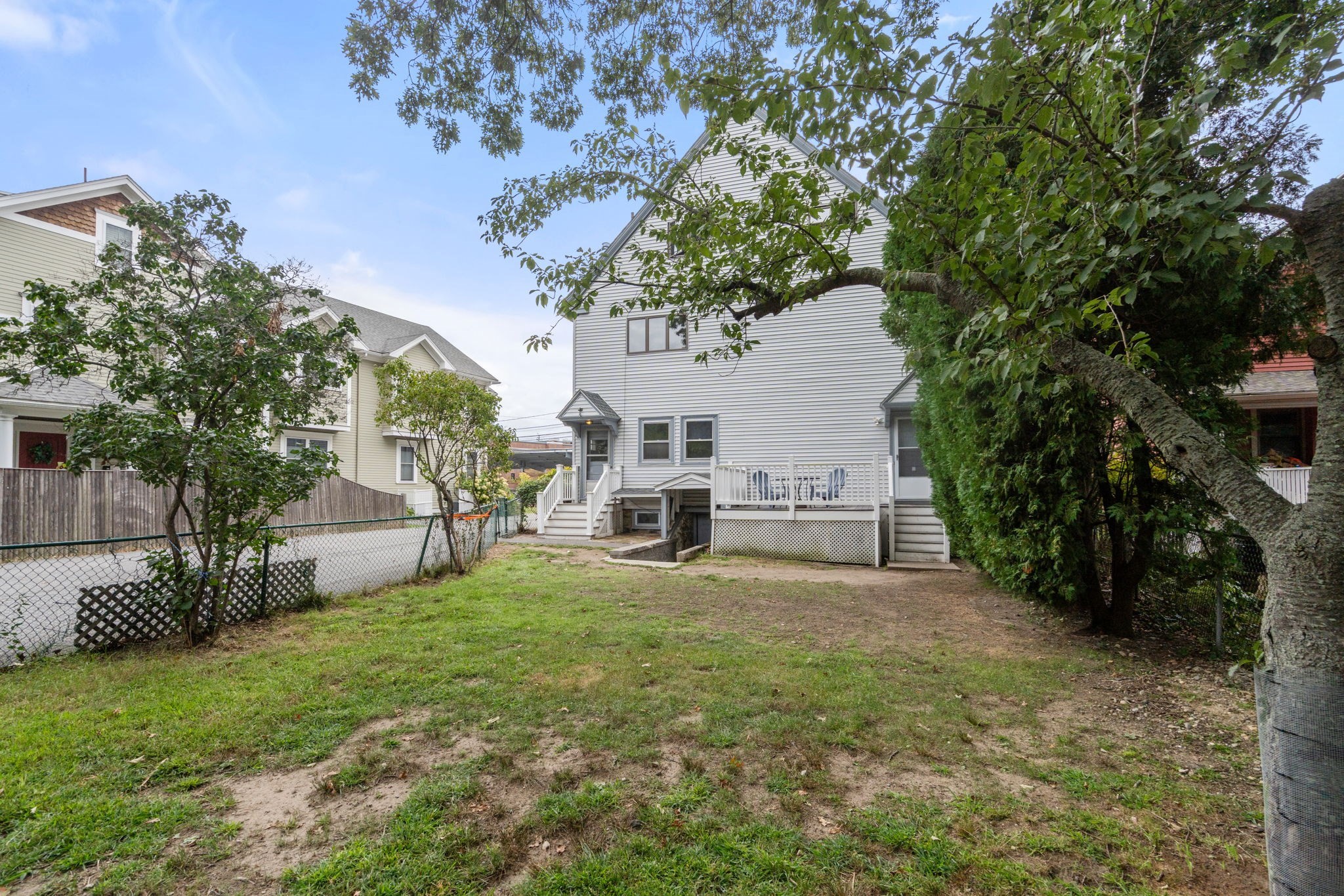 249 Crafts St Property Photo 36