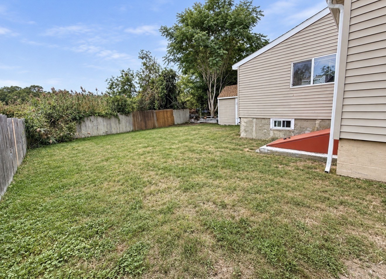 298 Onset Ave Property Photo 2