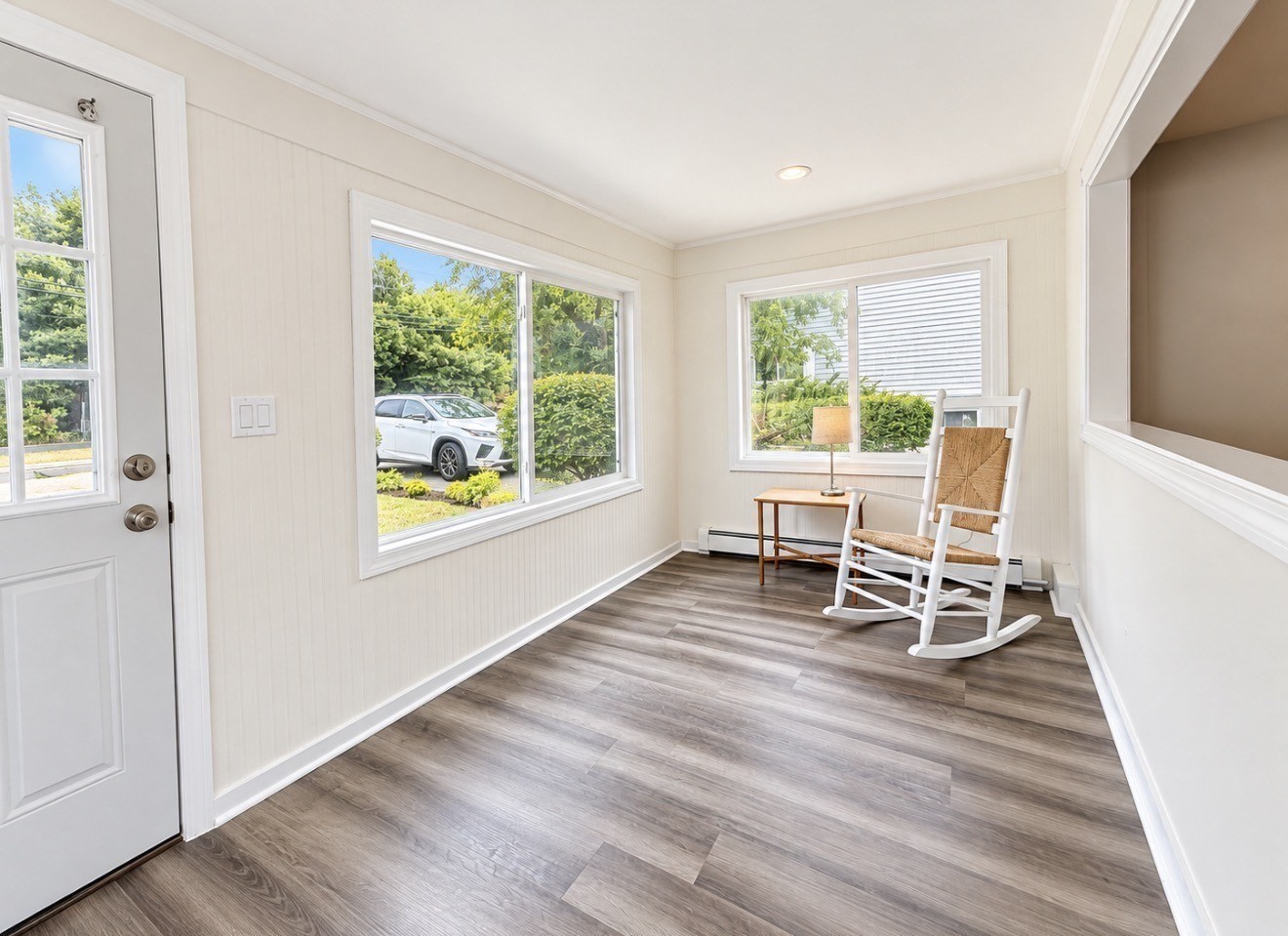 298 Onset Ave Property Photo 3