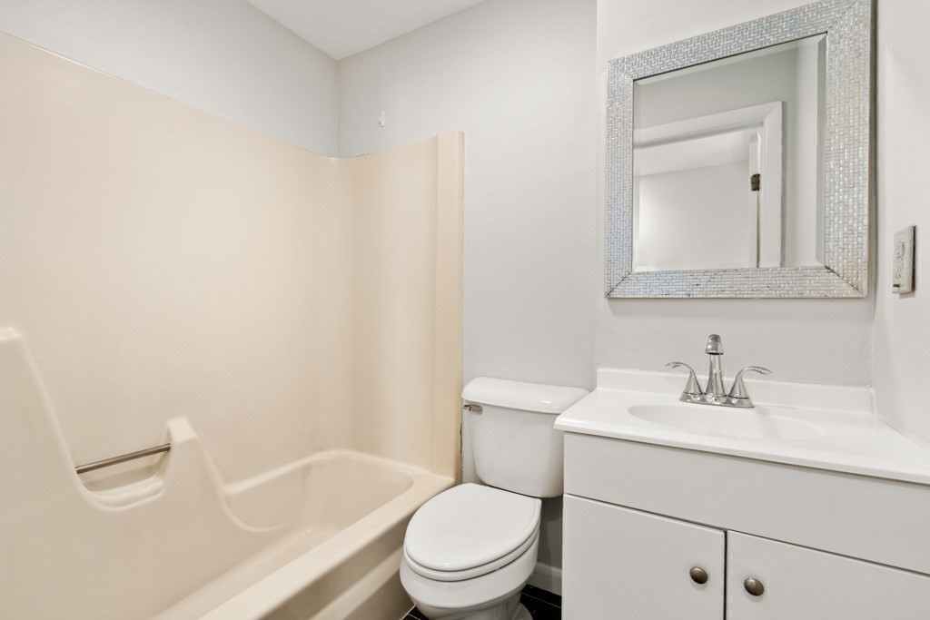 47 Telegraph St # 2 Property Photo 24