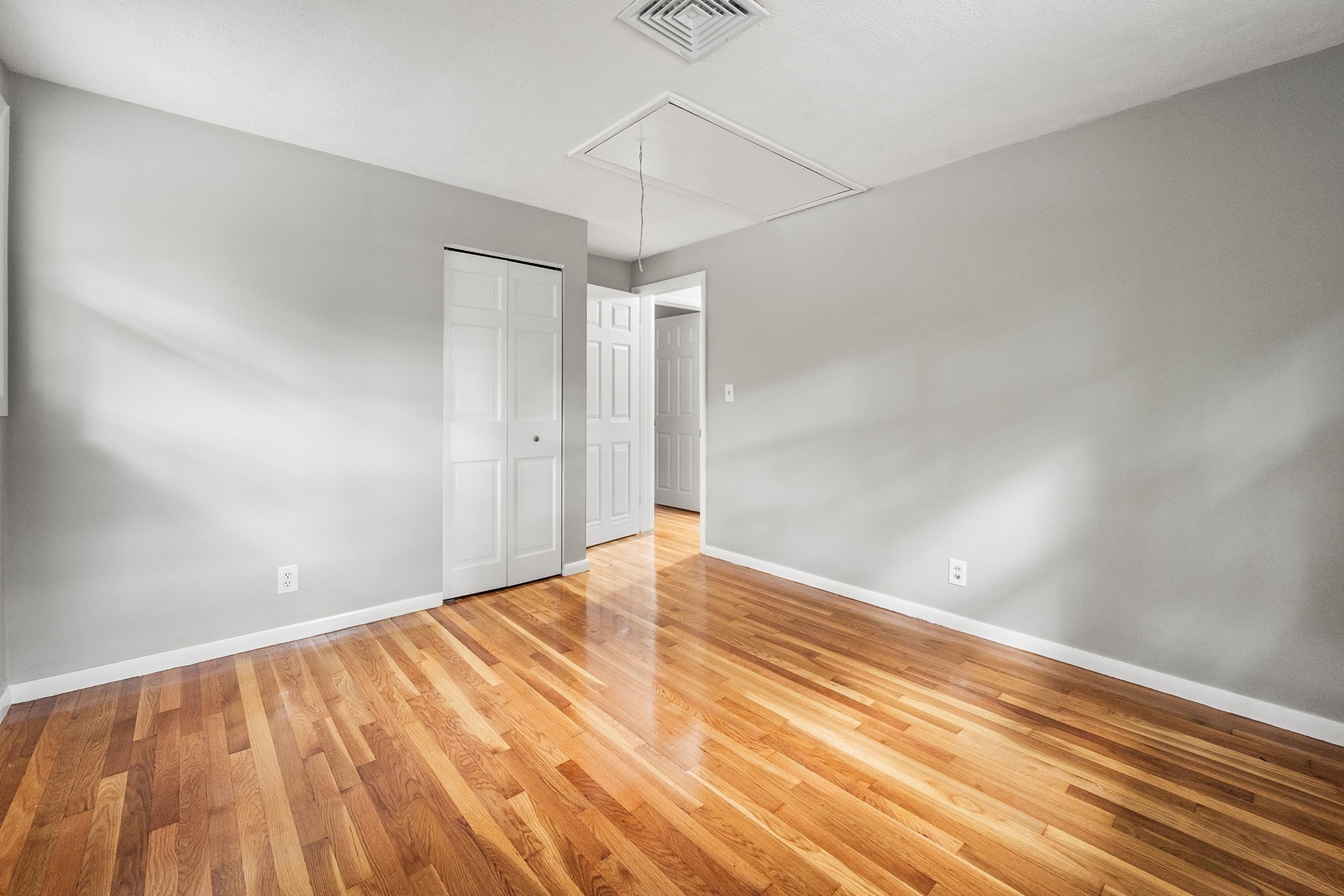 23 Poplar St Property Photo 16