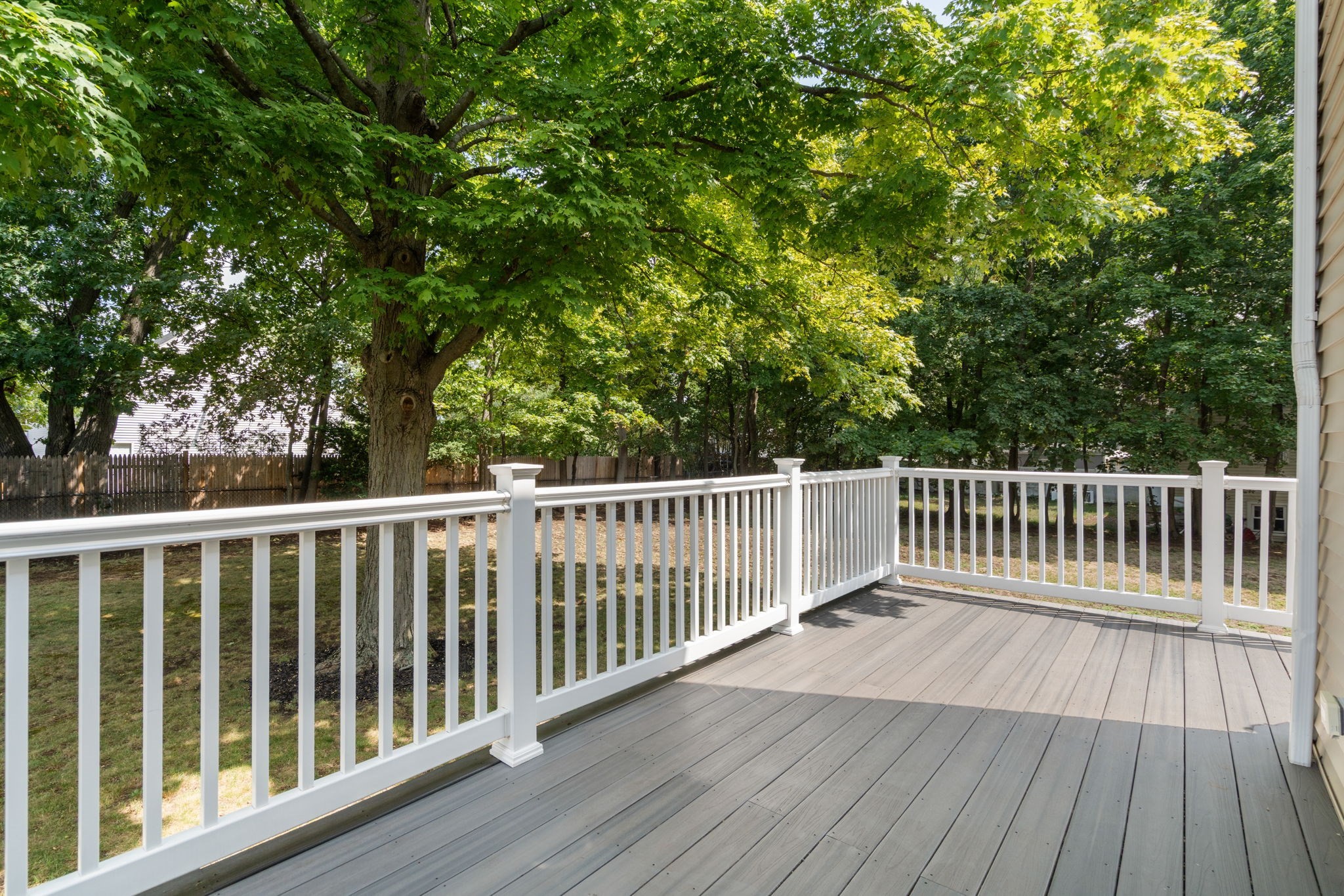 12 Lancaster Rd Property Photo 4