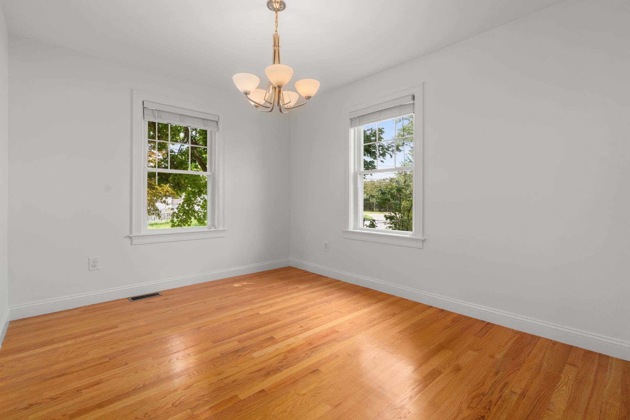 12 Lancaster Rd Property Photo 12