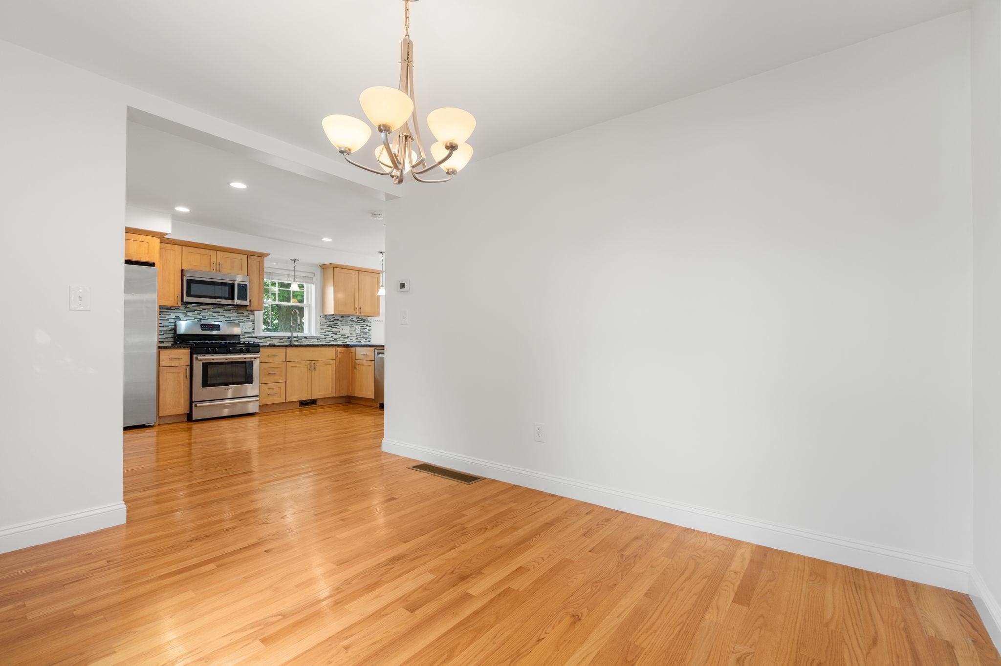 12 Lancaster Rd Property Photo 13