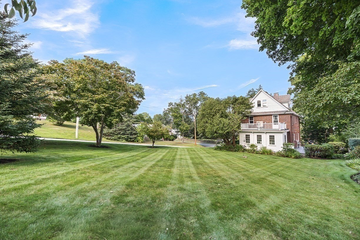143 Arlington Street Property Photo 4