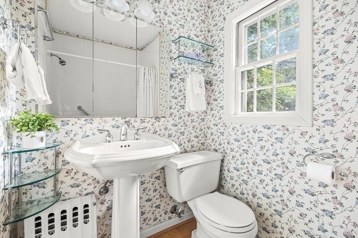 143 Arlington Street Property Photo 26