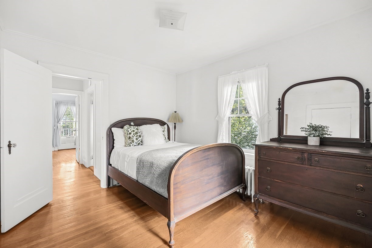 143 Arlington Street Property Photo 28